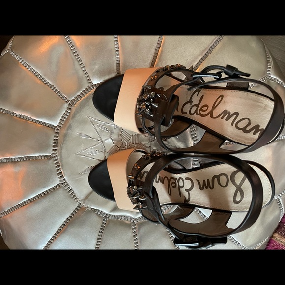 Sam Edelman heels w/ crystals and spikes! So HOT๐ฅ - Picture 8 of 12